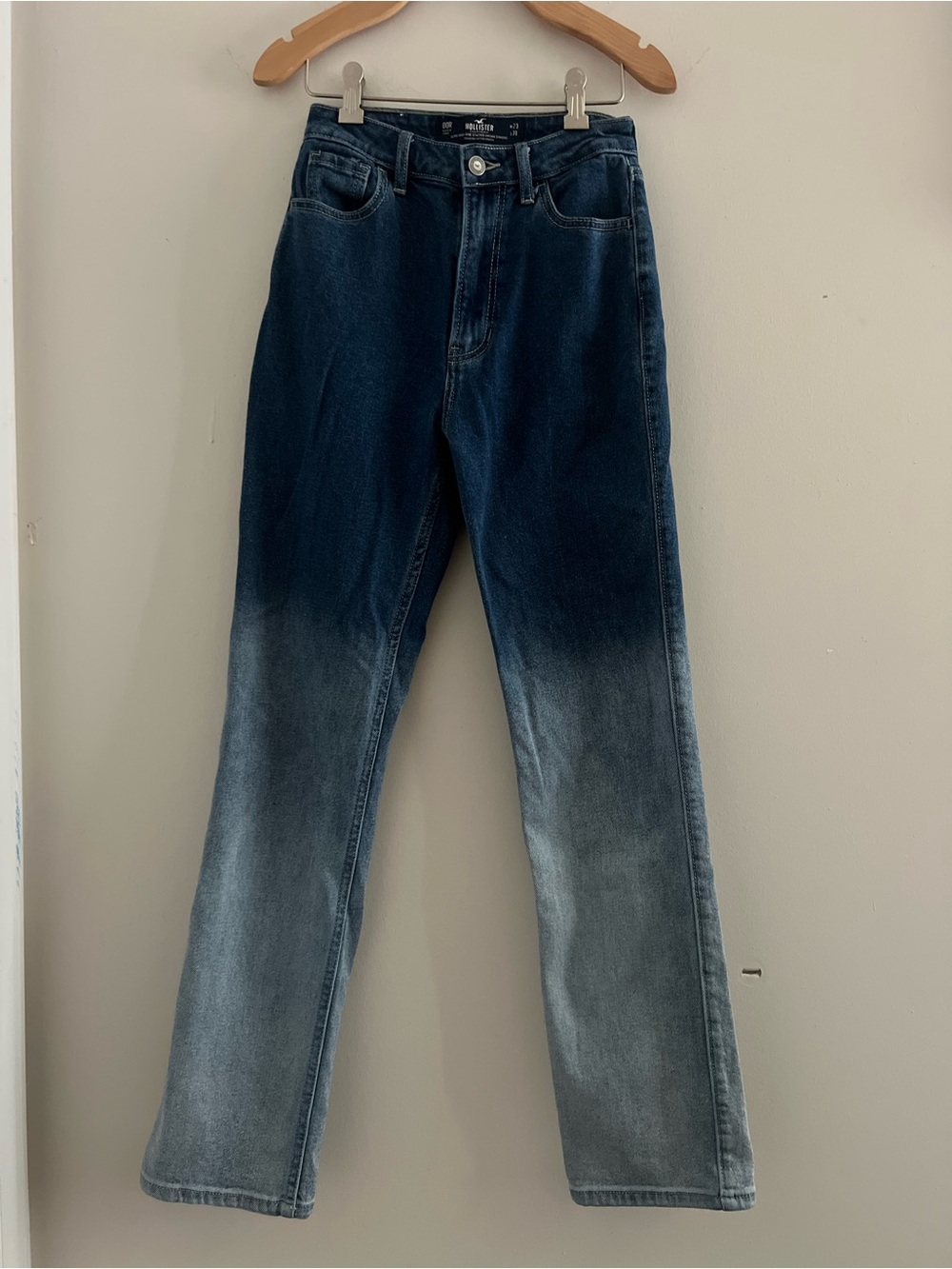 Hollister Ombré Ultra High Rise Stacked Vintage Straight Jeans 23 000